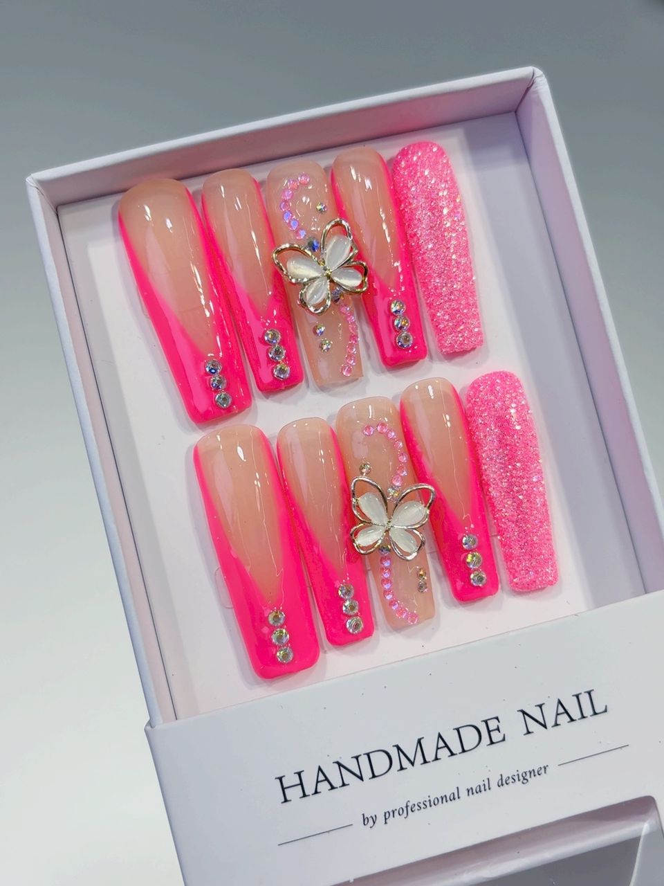 Pink Butterfly π¦β¨